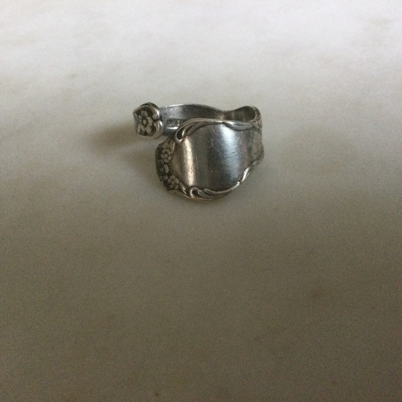 Vintage Sarah Coventry Spoon Ring - Picture 4 of 4